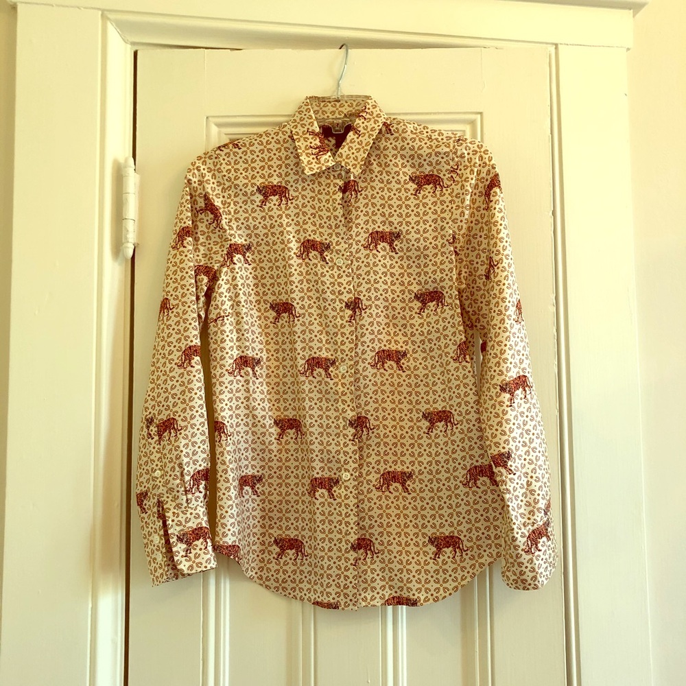 Fun silk blouse